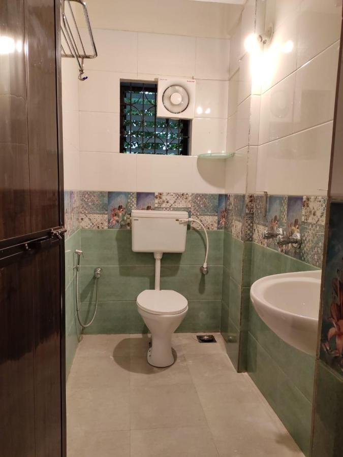 Dom'S Inn Калангуте Екстериор снимка